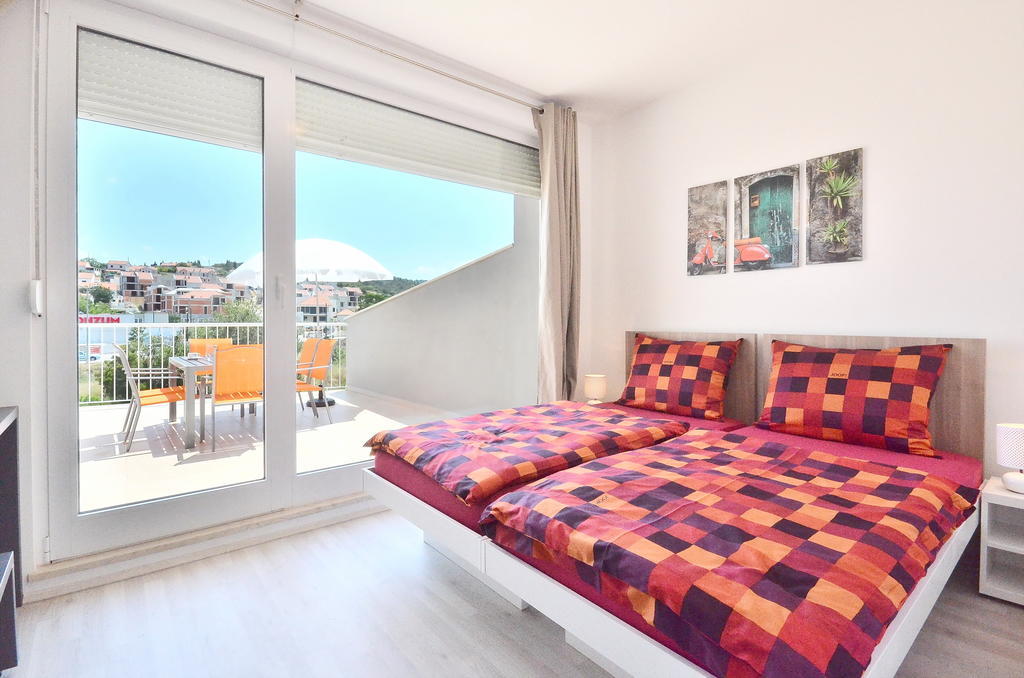 Bretia Apartments Sutivan Quarto foto