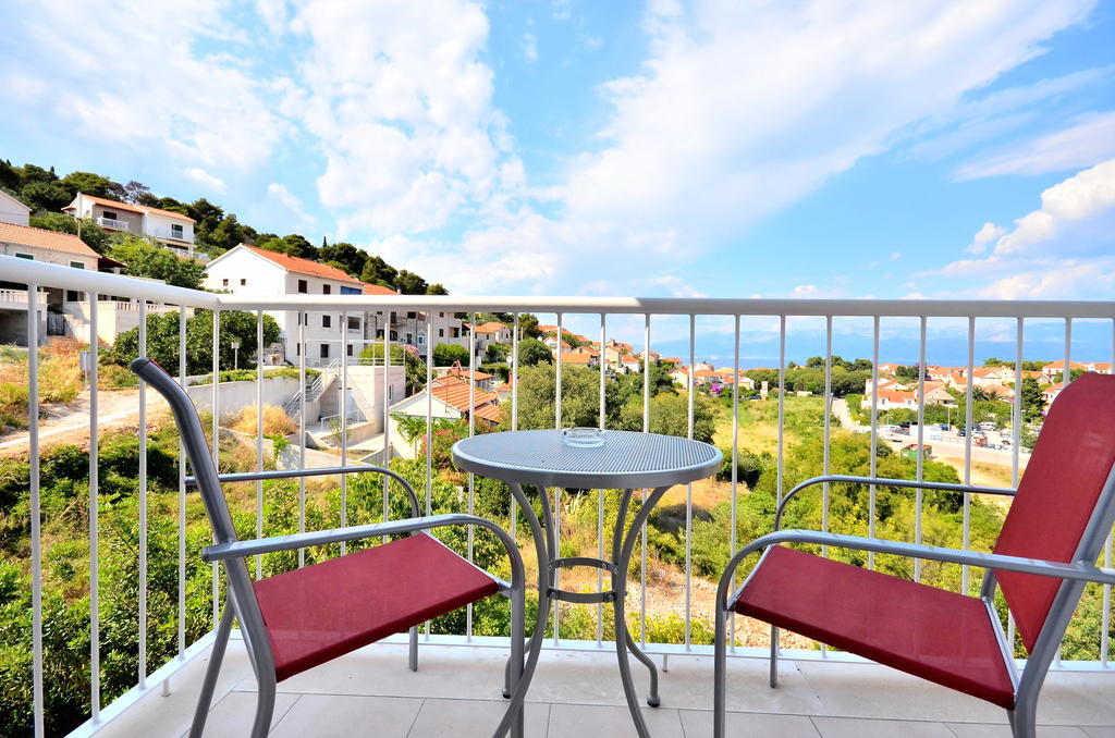 Bretia Apartments Sutivan Quarto foto